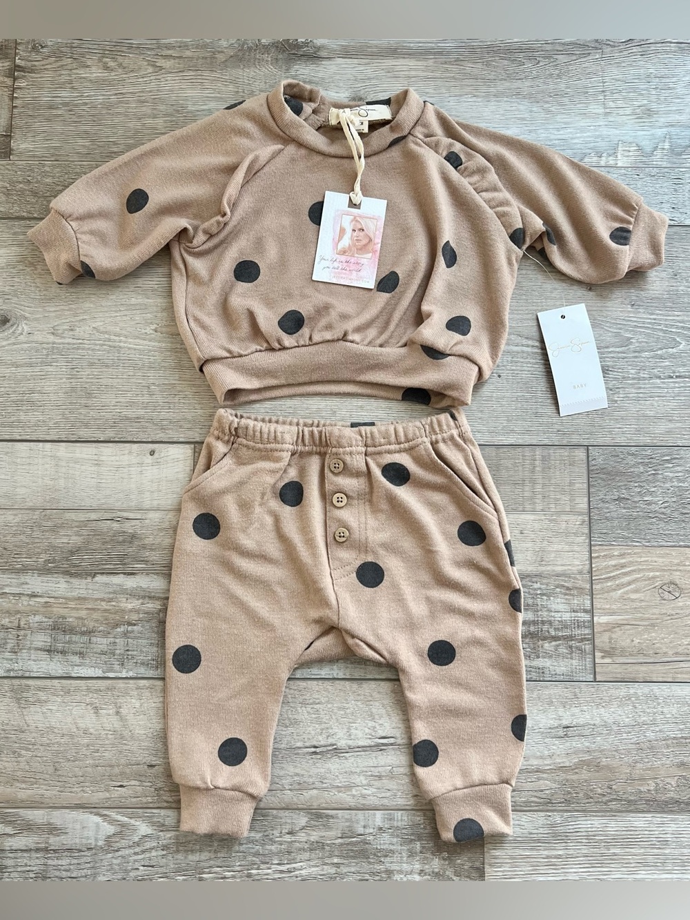 NWT Jessica Simpson Girls Polka Dot Sweater Set Size 0/3 Months